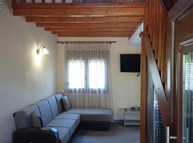 Ioannis Stagkonis House 2